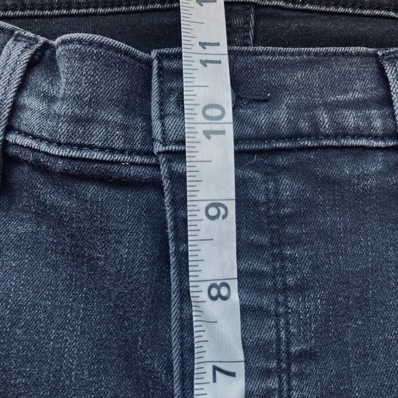 Levi’s 311 Shaping Skinny Jeans Women’s | Size 32 | Black | High Rise moto - Picture 11 of 13